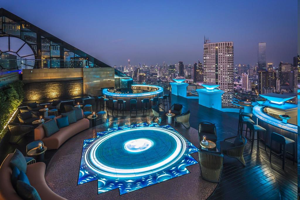 LEBUA AT STATE TOWER